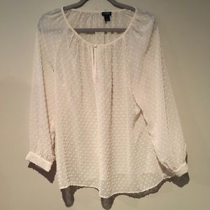 White long sleeve blouse